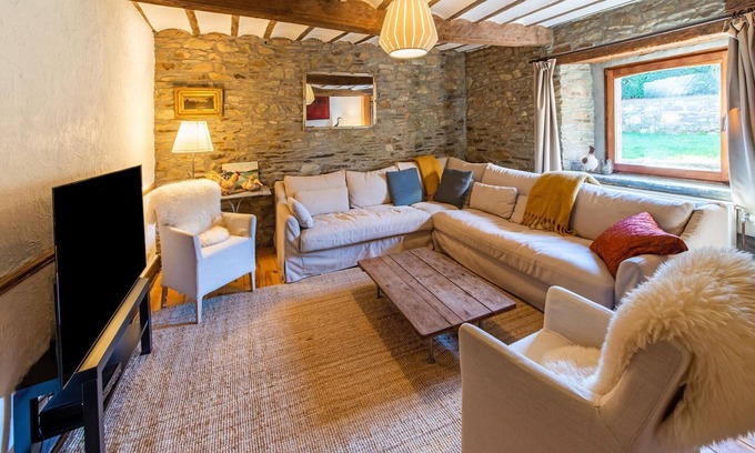 Vielsalm House | Holiday home in Vielsalm with bubble bath