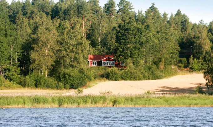 Valdemarsvik Municipality House | Holiday Home Järnemåla Undantaget by Interhome