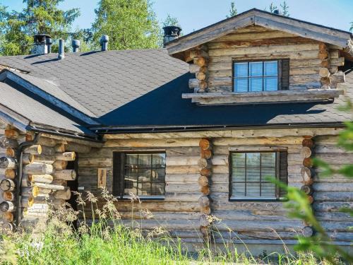 Luosto House | Holiday Home Kantapää d2 by Interhome