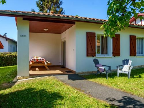 Bidart House | Holiday Home Les 7 Nains-2 by Interhome