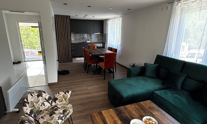 Laktasi House | Holiday home located just 5 km from Slatina Spa and 10 km from Banja Luka.