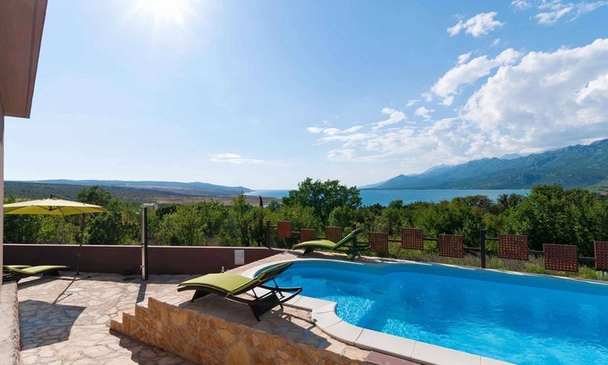 Rovanjska House | Holiday home mit Pool und Meerblick