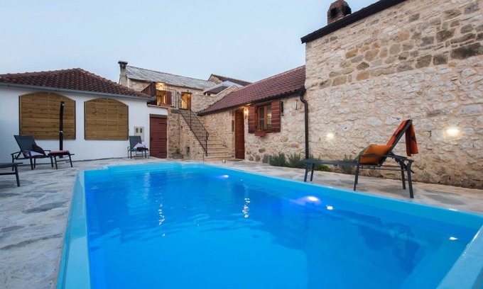 Sopot House | Holiday Home near Vrana Lake and Adriatic Sea