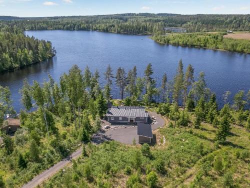 Hirvensalmi House | Holiday Home Paula by Interhome