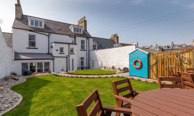 Portpatrick House | Holiday Home Portpatrick House by Interhome