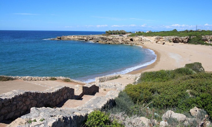 Agrilos Apartment | Holiday home situated directly at the sea, in a quiet, rural area, on abgesc