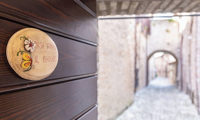 Nocera Umbra House | HOLIDAY HOME "THE REFUGE" COMFORTABLE HISTORIC CENTER WITH A VIEW parking space