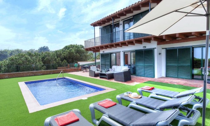 Lloret de Mar House | Holiday Home Toscana by Interhome