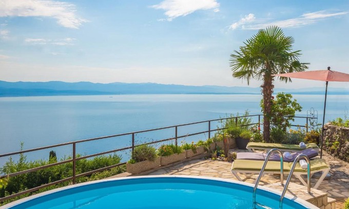 Tulisevica House | Holiday Home Villa More by Interhome