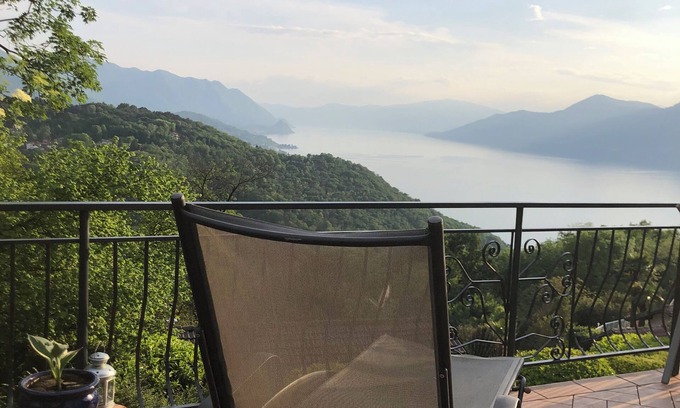 Agra House | Holiday home with 55sqm - on Lake Maggiore with a wonderful view