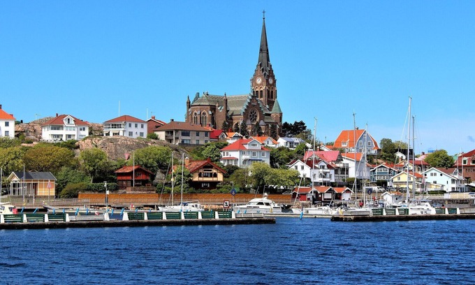 Lysekil Ski Chalet | Holiday home with a fantastic view over Lysekil