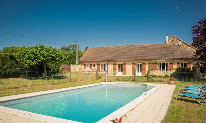 Saint-Pompont House | Holiday home with garden and private pool