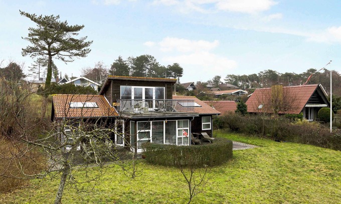 Kalundborg House | Holiday home with spa, sauna and beautiful view