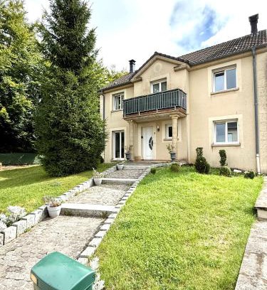 Luxembourg Ardennes House | Holiday House -10 min Clervaux Castle - near forest and shopping - Luxembourg