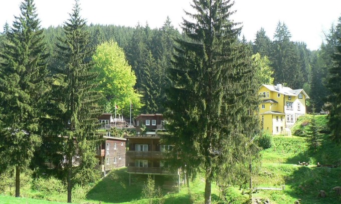 Grossbreitenbach House | Holiday house Altenfeld for 1 - 6 persons with 2 bedrooms - Twin house