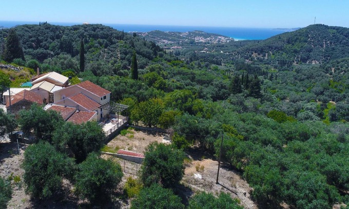 Magoulades House | Holiday house Agios Georgios for 1 - 6 persons with 2 bedrooms - Holiday home