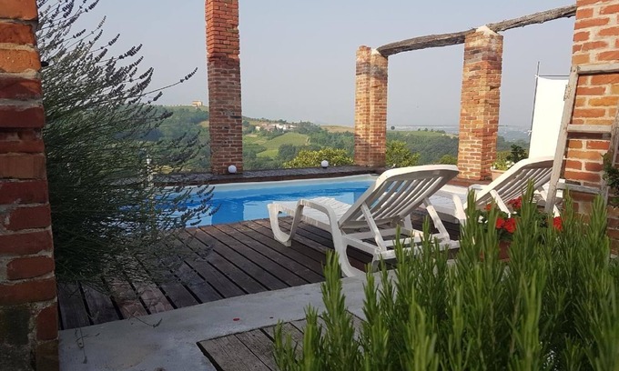 Bastia Mondovi House | Holiday house Bastia Mondovì for 1 - 12 persons with 4 bedrooms - Holiday home