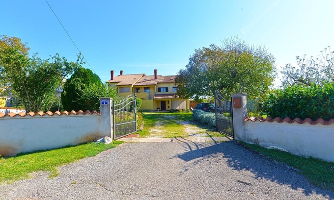 Grandici House | Holiday house Barban for 1 - 7 persons with 3 bedrooms - Holiday home
