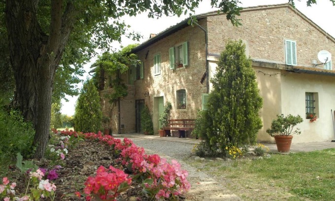 Capannoli House | Holiday house Capannoli for 1 - 4 persons with 2 bedrooms - Holiday home