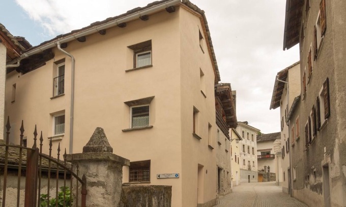 Castasegna House | Holiday house Castasegna for 1 - 4 persons with 2 bedrooms - Detached holiday house