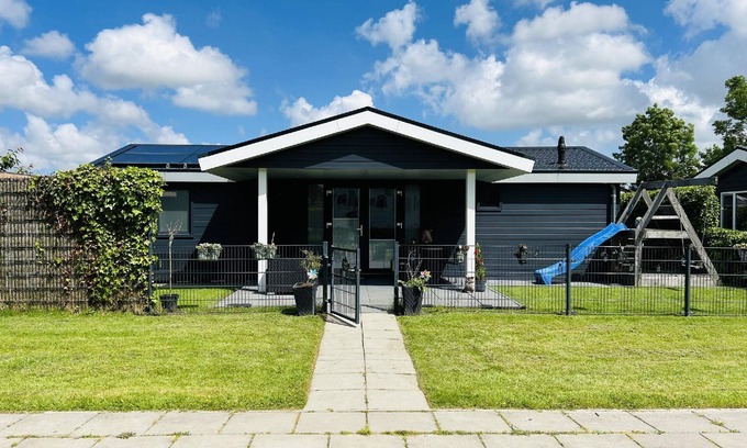 Dirkshorn House | Holiday house Dirkshorn for 1 - 4 persons with 2 bedrooms - Holiday home