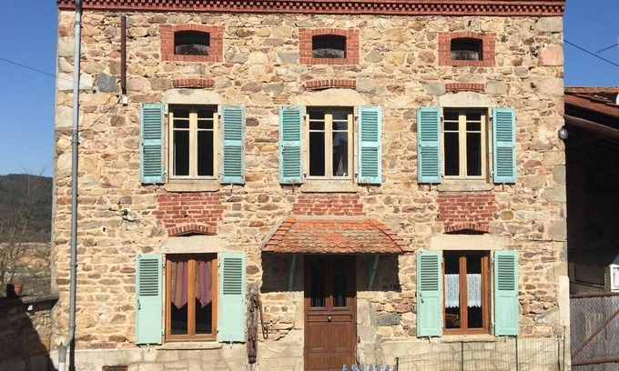 Saint-Jean-Saint-Gervais House | Holiday house Brassac les Mines for 6 persons with 3 bedrooms - Holiday house