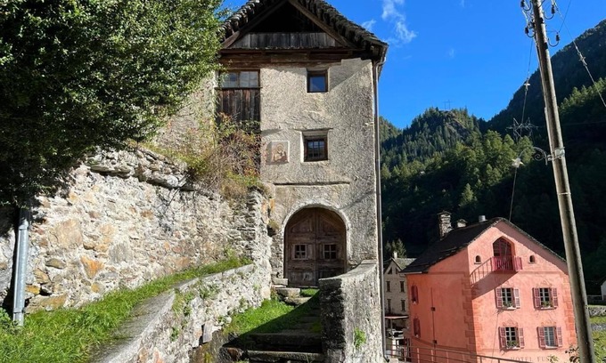 Lavizzara House | Holiday house Fusio for 1 - 5 persons with 3 bedrooms - Holiday home