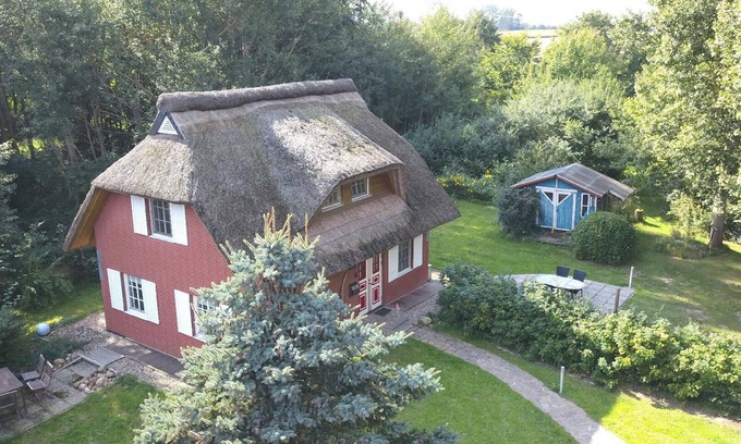 Rothenkirchen House | Holiday House in Poseritz with Beautiful Garden and Idyllic View