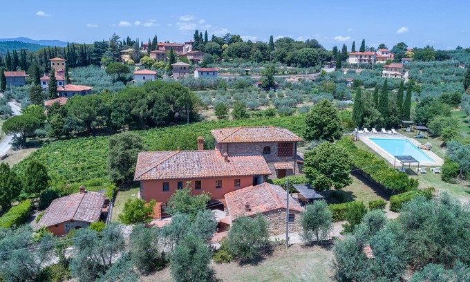 Pieve a Presciano House | Holiday house Pergine Valdarno for 1 - 6 persons with 2 bedrooms - Holiday home