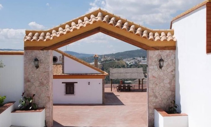 Iznajar House | Holiday house Iznajar for 2 - 8 persons with 4 bedrooms - Row house