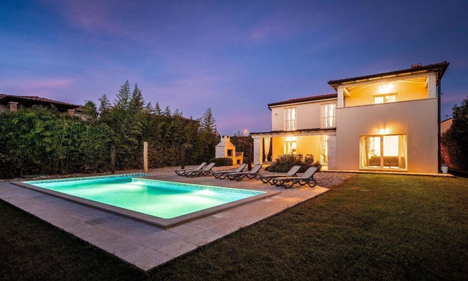 Labinci House | Holiday house Kastelir for 1 - 8 persons with 4 bedrooms - Holiday house