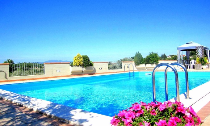 Poggio Alla Cavalla Other | Holiday house Lamporecchio for 1 - 7 persons with 2 bedrooms - Farmhouse