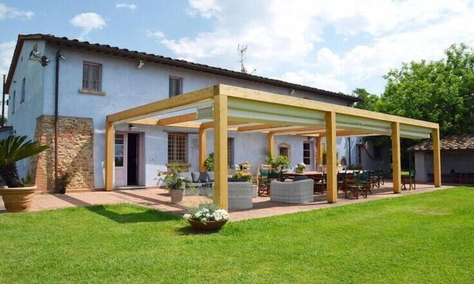 Altopascio House | Holiday house Montecarlo for 1 - 22 persons with 7 bedrooms - Holiday home