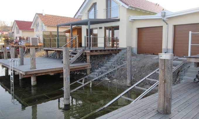 Mucheln House | Holiday house Mücheln for 1 - 5 persons with 3 bedrooms - Holiday home