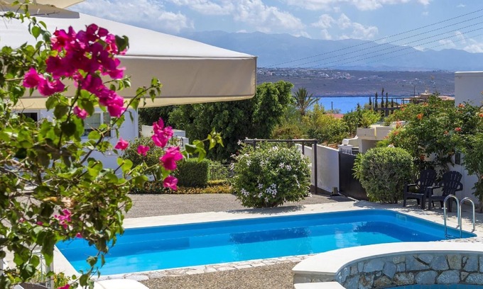 Livadi House | Holiday house Stalos for 2 - 8 persons with 4 bedrooms - Holiday apartment in one or multi-family ho