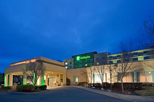 Budd Lake Hotel | Holiday Inn Budd Lake - Rockaway Area by IHG