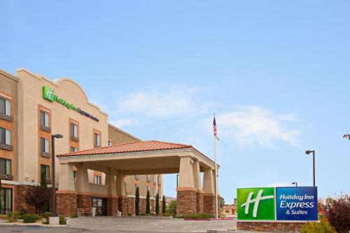 Twentynine Palms Hotel | Holiday Inn Express Hotel & Suites Twentynine Palms by IHG