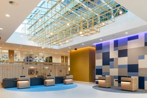 Amsterdam North Hotel | Holiday Inn Express Amsterdam - North Riverside by IHG