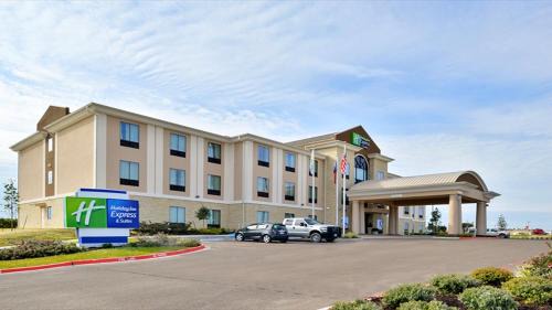 Schulenburg Hotel | Holiday Inn Express and Suites Schulenburg by IHG