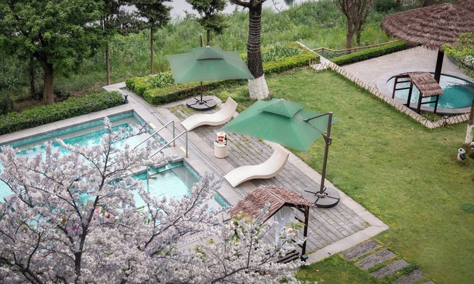 Emeishan Hotel | Holiday Inn Express Emei Mountain by IHG