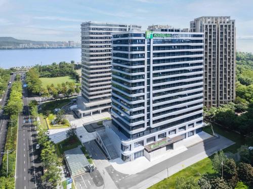 Binjiang Hotel | Holiday Inn Express Hangzhou Jiangnan by IHG