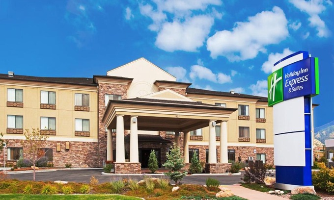 Tooele Hotel | Holiday Inn Express Hotel & Suites Tooele by IHG
