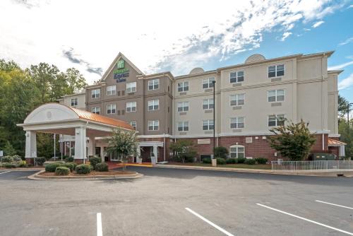 LaGrange Hotel | Holiday Inn Express Hotel & Suites Lagrange I-85 by IHG