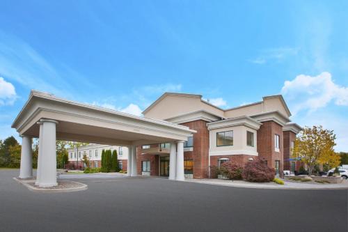 Fishers Hotel | Holiday Inn Express Rochester-Victor by IHG