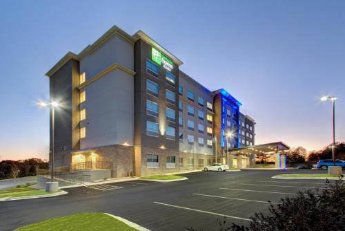Charlotte Hotel | Holiday Inn Express & Suites Charlotte Southwest by IHG