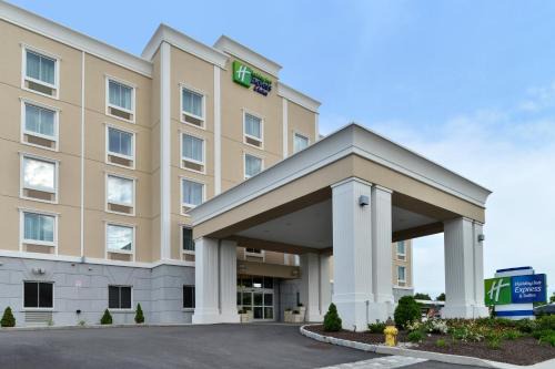 Peekskill Hotel | Holiday Inn Express & Suites Peekskill-Lower Hudson Valley by IHG