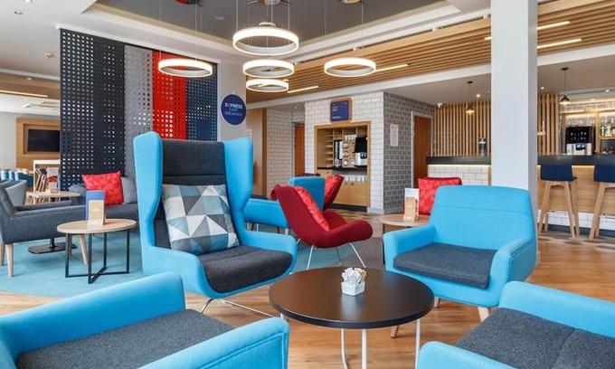 Walsall Hotel | Holiday Inn Express Walsall M6 J10