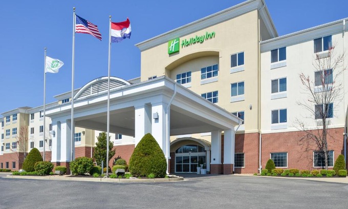 Poplar Bluff Hotel | Holiday Inn Poplar Bluff by IHG