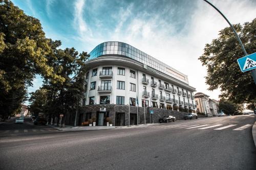 Telavi Hotel | Holiday Inn Telavi by IHG