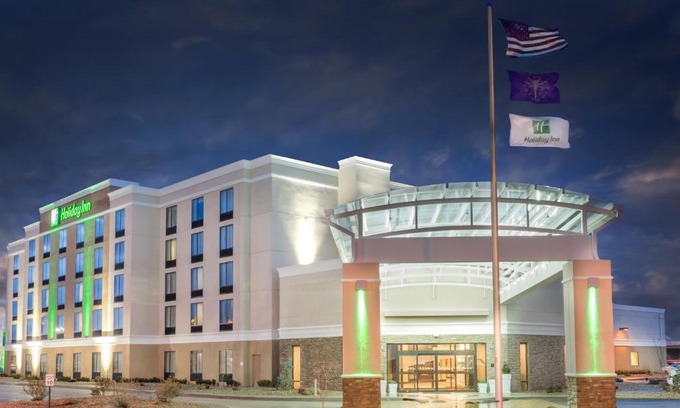 Terre Haute Hotel | Holiday Inn - Terre Haute by IHG